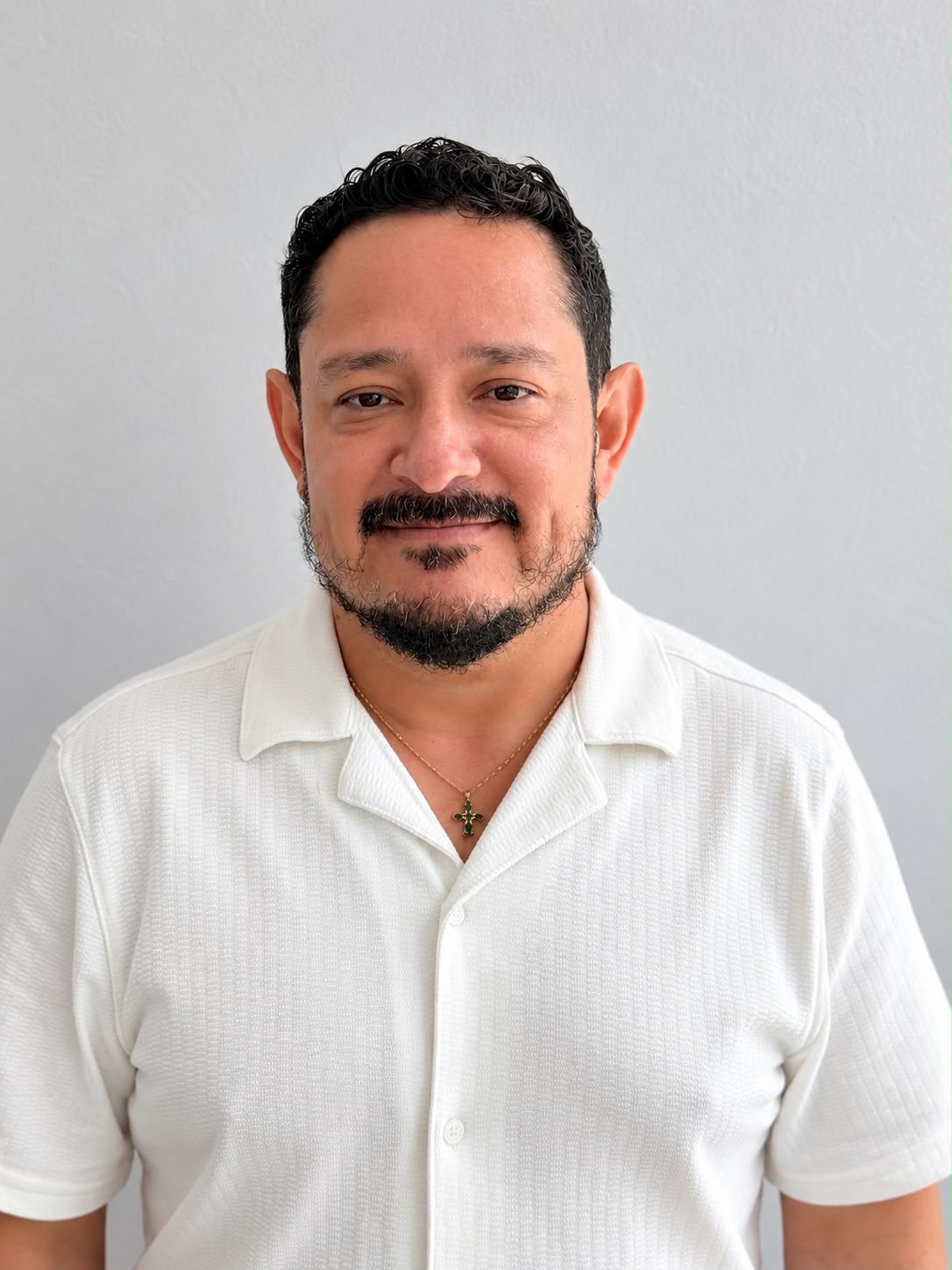 Retrato de Iram Gómez, CEO, director y socio de GM Group International